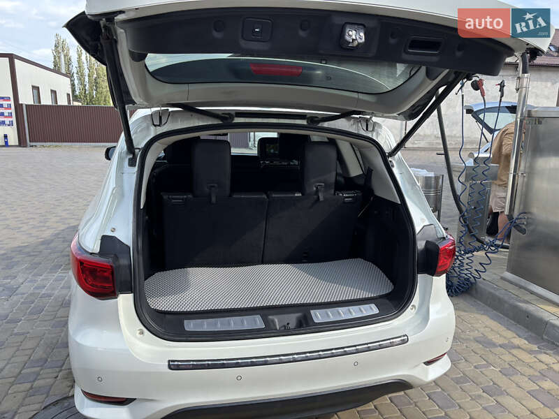 Внедорожник / Кроссовер Infiniti QX60 2017 в Тернополе