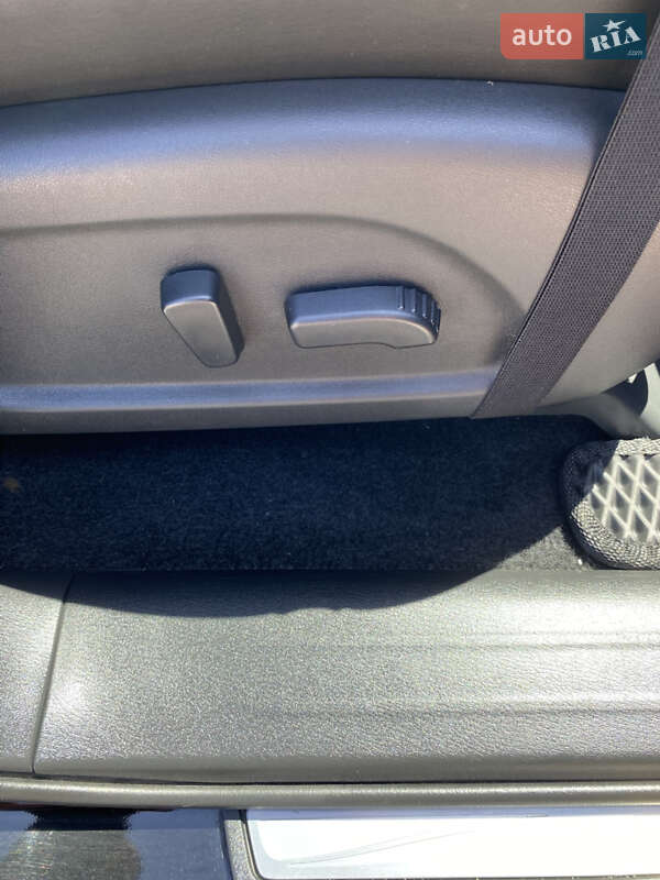 Внедорожник / Кроссовер Infiniti QX60 2016 в Львове фото 8 Внедорожник / Кроссовер Infiniti QX60 2016 в Львове