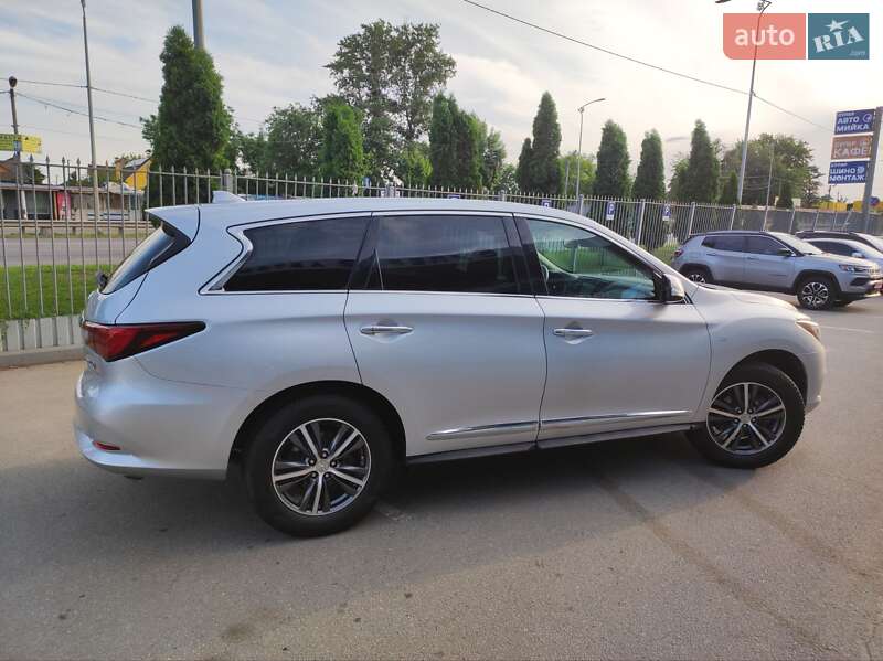 Внедорожник / Кроссовер Infiniti QX60 2018 в Полтаве
