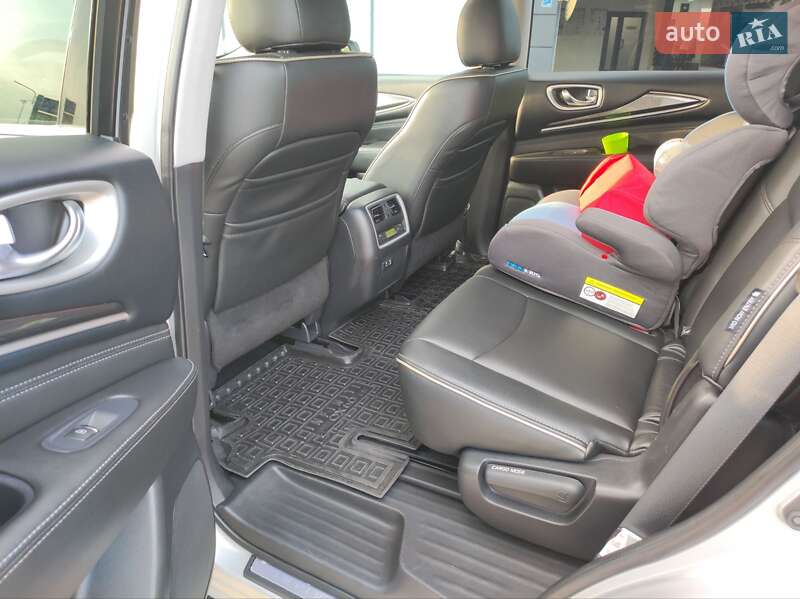 Внедорожник / Кроссовер Infiniti QX60 2018 в Полтаве