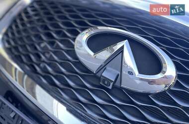 Внедорожник / Кроссовер Infiniti QX60 2020 в 