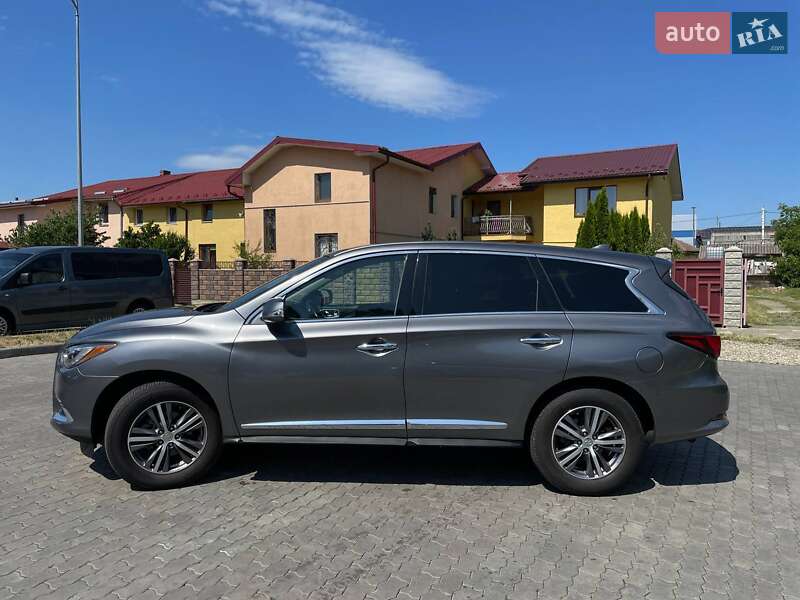 Внедорожник / Кроссовер Infiniti QX60 2019 в Стрые