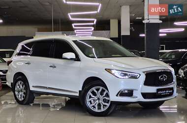 Внедорожник / Кроссовер Infiniti QX60 2018 в Николаеве