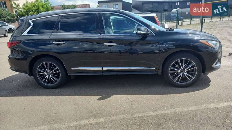 Внедорожник / Кроссовер Infiniti QX60 2017 в Киеве