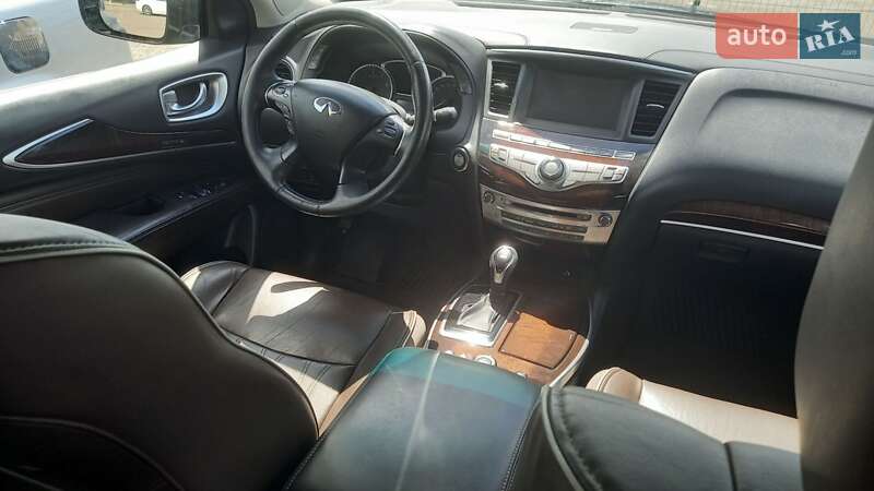 Внедорожник / Кроссовер Infiniti QX60 2017 в Киеве