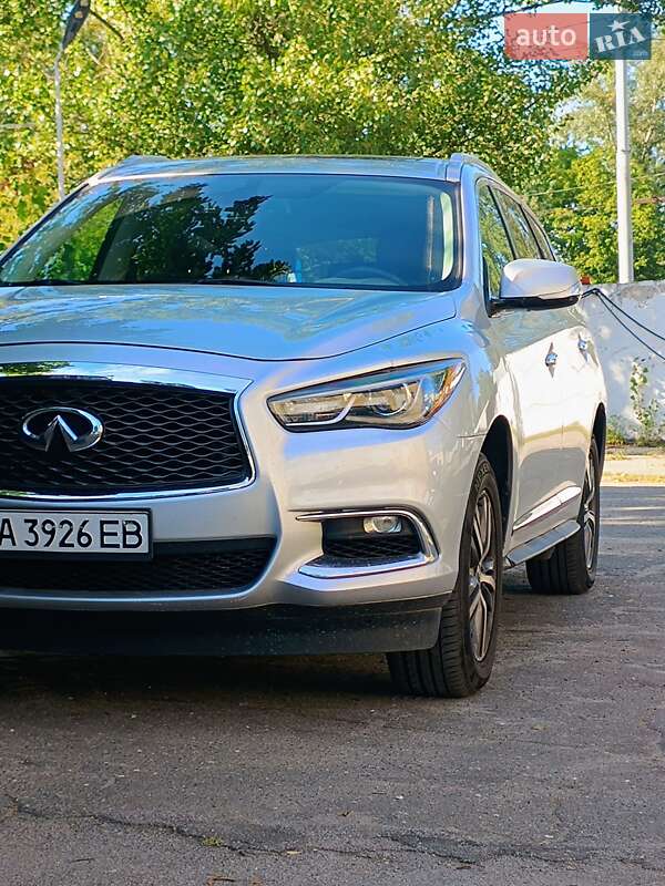 Infiniti QX60 2019