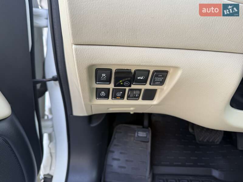 Позашляховик / Кросовер Infiniti QX60 2015 в Одесі фото 15 Позашляховик / Кросовер Infiniti QX60 2015 в Одесі