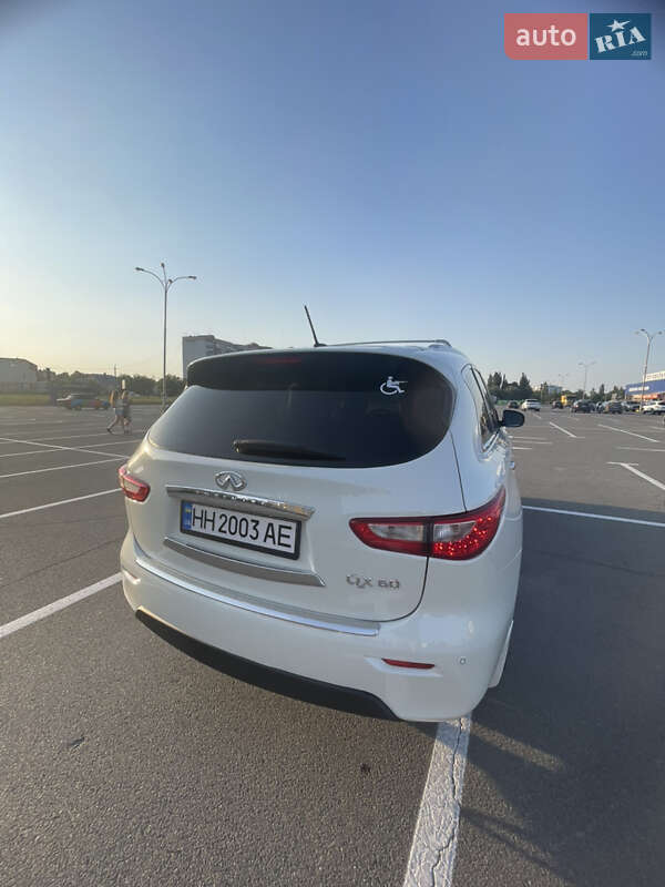 Позашляховик / Кросовер Infiniti QX60 2015 в Кам'янець-Подільському
