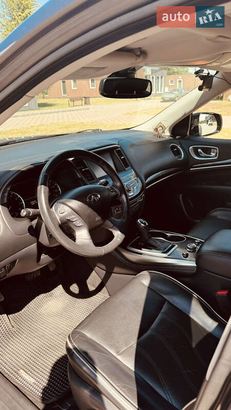 Внедорожник / Кроссовер Infiniti QX60 2017 в Чернигове