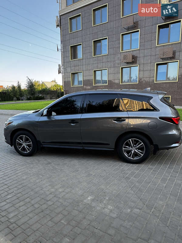 Внедорожник / Кроссовер Infiniti QX60 2016 в Одессе