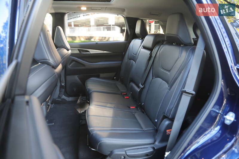 Внедорожник / Кроссовер Infiniti QX60 2023 в Харькове