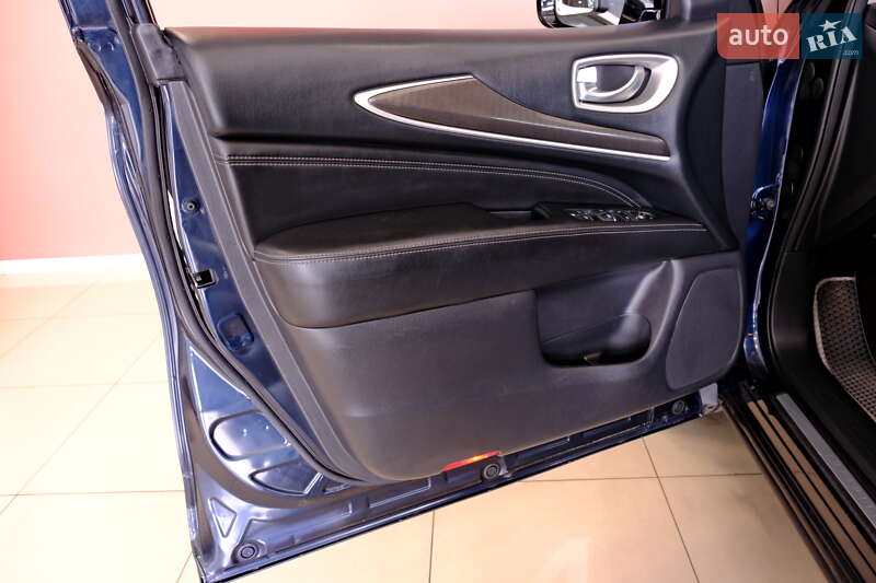 Позашляховик / Кросовер Infiniti QX60 2016 в Одесі фото 41 Позашляховик / Кросовер Infiniti QX60 2016 в Одесі