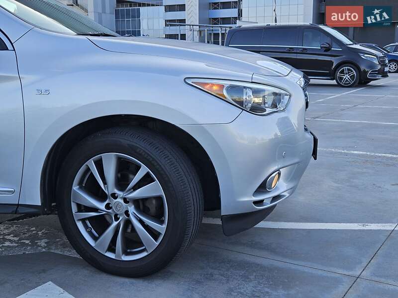 Позашляховик / Кросовер Infiniti QX60 2014 в Києві