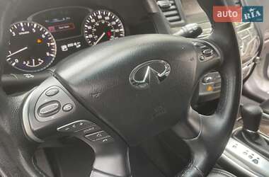 Внедорожник / Кроссовер Infiniti QX60 2015 в 