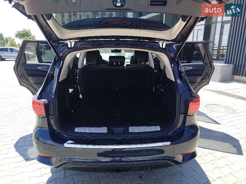 Внедорожник / Кроссовер Infiniti QX60 2018 в Черкассах