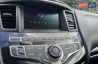 Внедорожник / Кроссовер Infiniti QX60 2018 в 