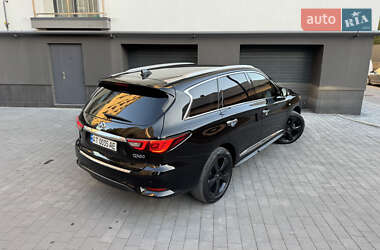 Внедорожник / Кроссовер Infiniti QX60 2018 в 