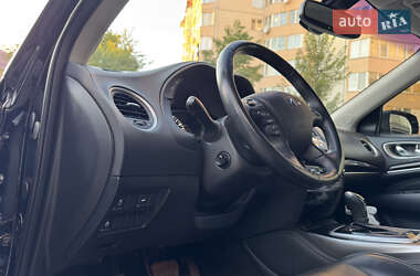 Внедорожник / Кроссовер Infiniti QX60 2018 в 