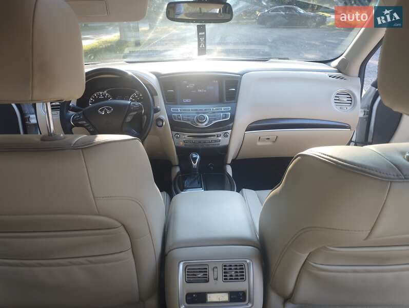 Внедорожник / Кроссовер Infiniti QX60 2016 в Львове
