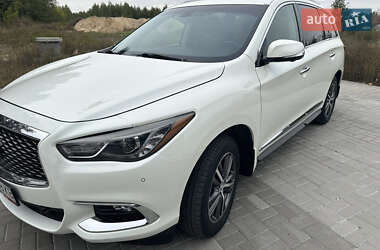 Позашляховик / Кросовер Infiniti QX60 2017 в Києві
