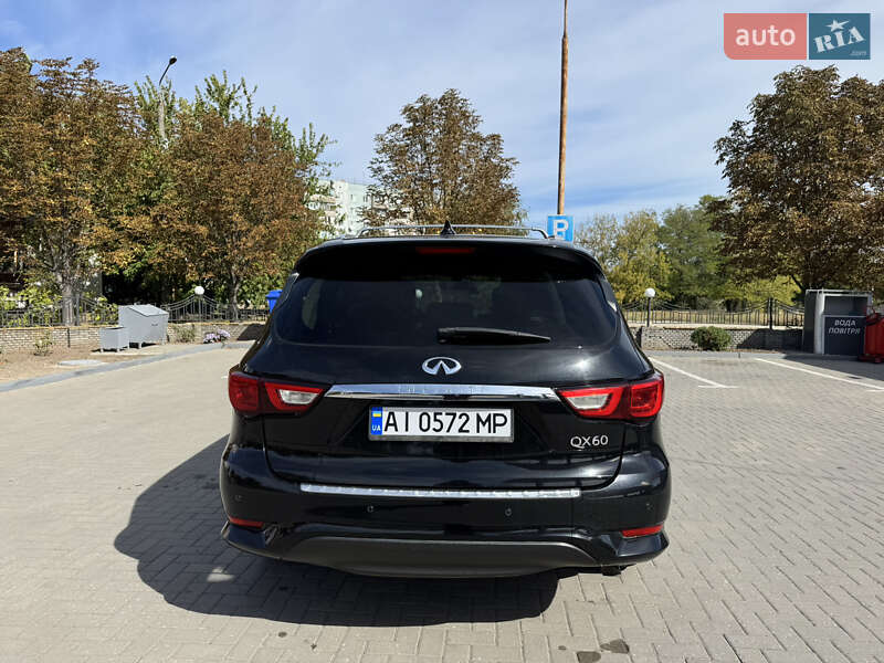 Внедорожник / Кроссовер Infiniti QX60 2016 в Киеве