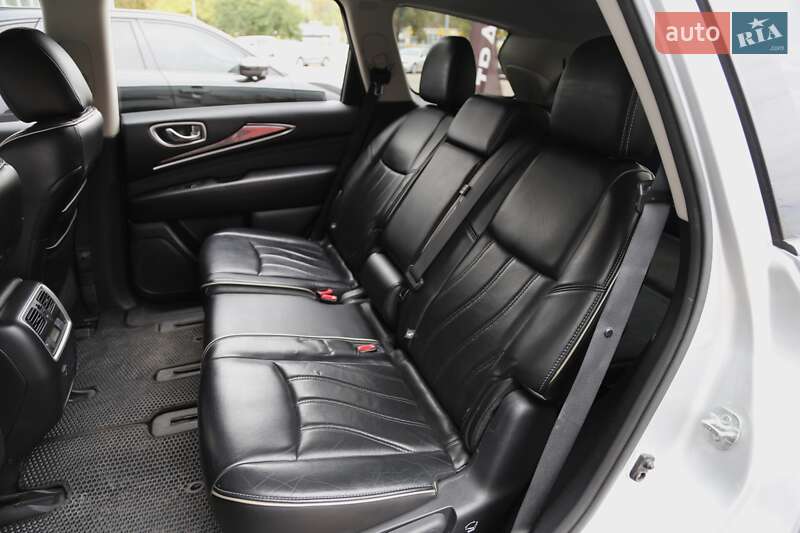 Внедорожник / Кроссовер Infiniti QX60 2016 в Киеве