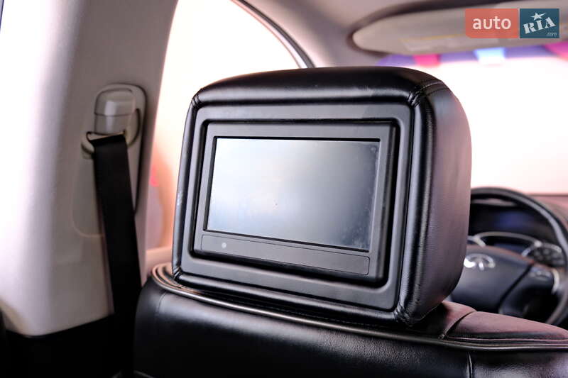 Внедорожник / Кроссовер Infiniti QX60 2013 в Одессе