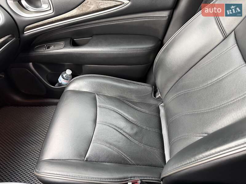 Внедорожник / Кроссовер Infiniti QX60 2013 в Киеве