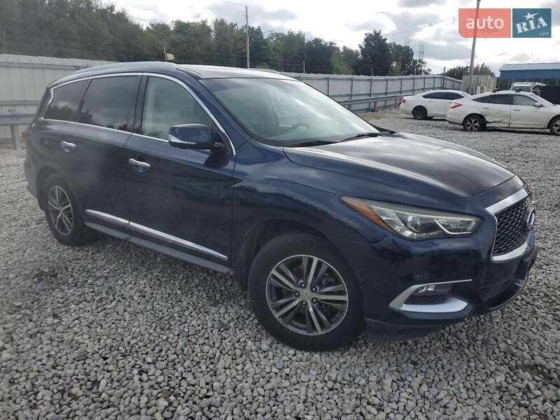 Внедорожник / Кроссовер Infiniti QX60 2016 в Луцке