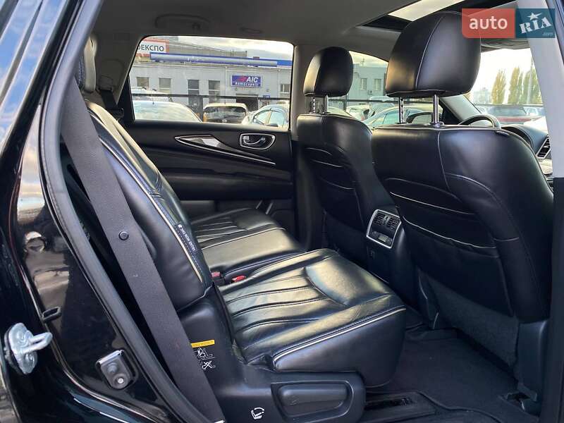 Внедорожник / Кроссовер Infiniti QX60 2017 в Киеве