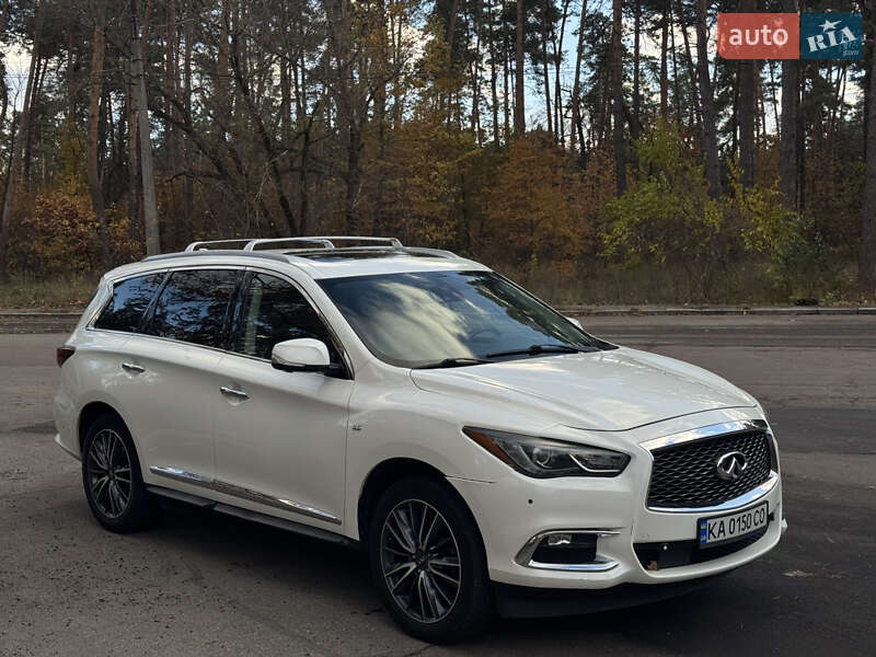 Внедорожник / Кроссовер Infiniti QX60 2017 в Черкассах