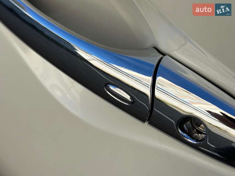 Внедорожник / Кроссовер Infiniti QX60 2015 в Одессе фото 8 Внедорожник / Кроссовер Infiniti QX60 2015 в Одессе