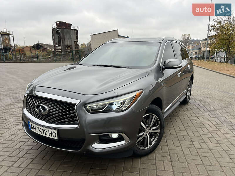 Внедорожник / Кроссовер Infiniti QX60 2017 в Житомире