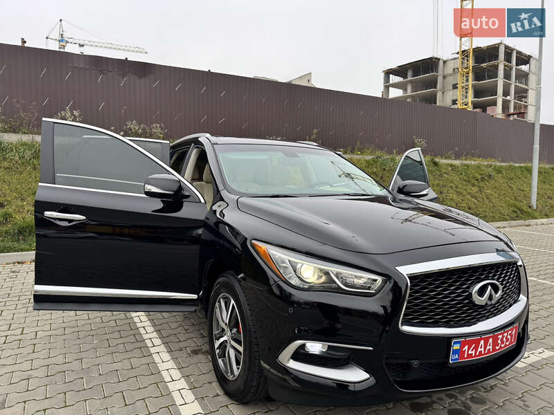 Внедорожник / Кроссовер Infiniti QX60 2016 в Тернополе