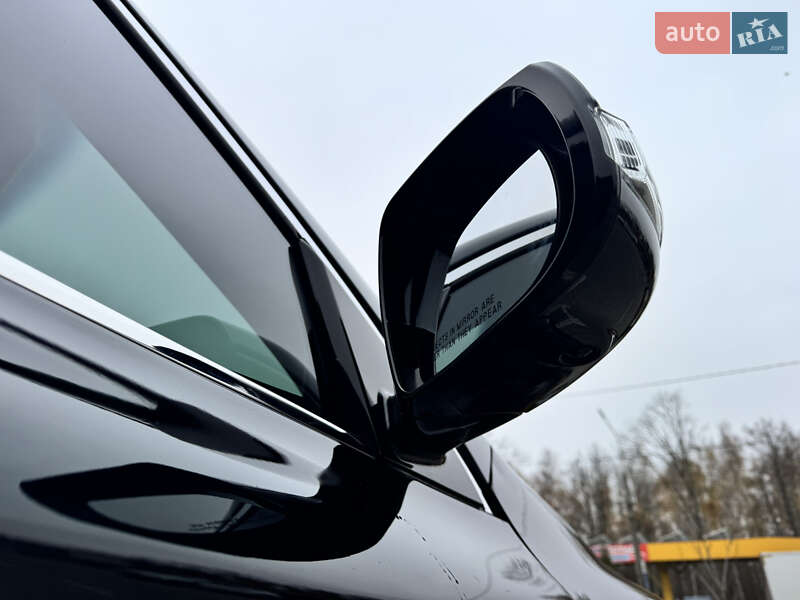 Внедорожник / Кроссовер Infiniti QX60 2016 в Тернополе