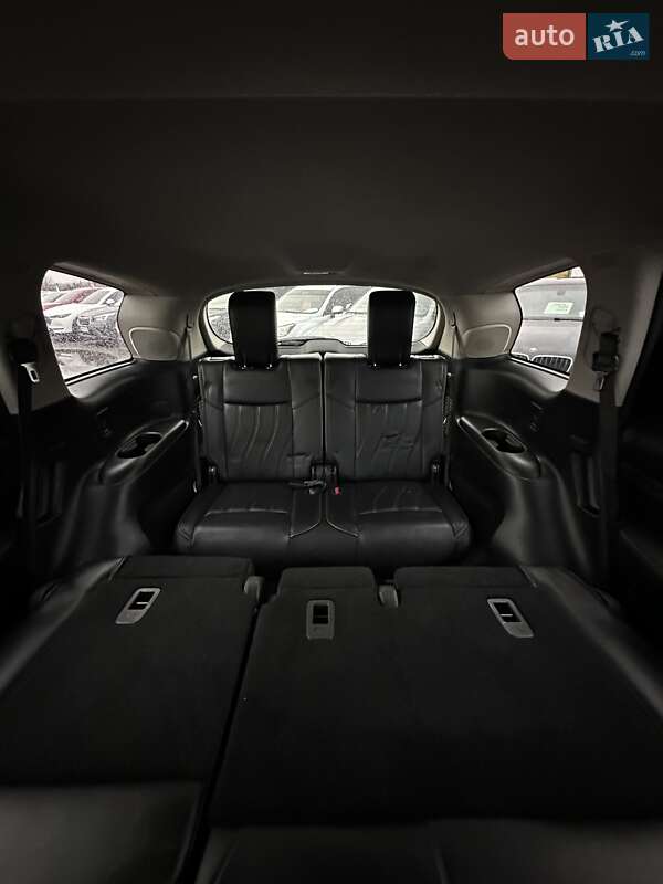 Внедорожник / Кроссовер Infiniti QX60 2019 в Белогородке