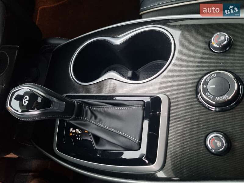 Позашляховик / Кросовер Infiniti QX60 2020 в Житомирі