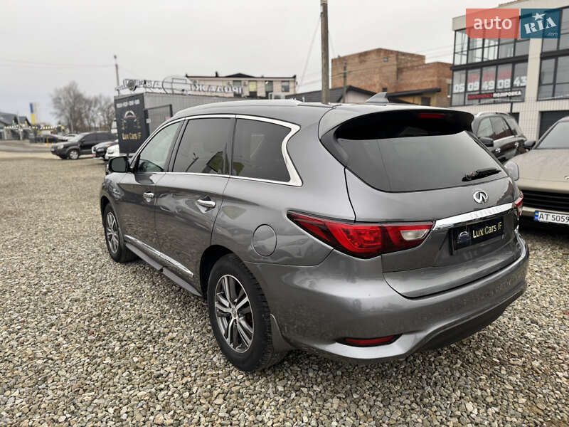 Внедорожник / Кроссовер Infiniti QX60 2016 в Ивано-Франковске