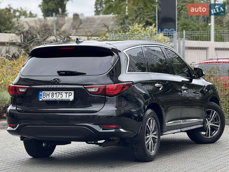 Внедорожник / Кроссовер Infiniti QX60 2018 в Одессе фото 12 Внедорожник / Кроссовер Infiniti QX60 2018 в Одессе