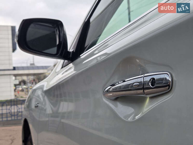 Внедорожник / Кроссовер Infiniti QX60 2019 в Киеве фото 33 Внедорожник / Кроссовер Infiniti QX60 2019 в Киеве