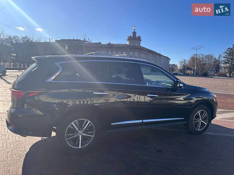 Позашляховик / Кросовер Infiniti QX60 2018 в Чернігові фото 9 Позашляховик / Кросовер Infiniti QX60 2018 в Чернігові