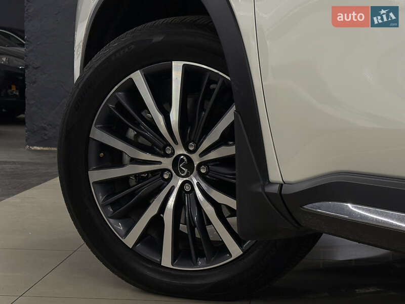 Внедорожник / Кроссовер Infiniti QX60 2024 в Николаеве
