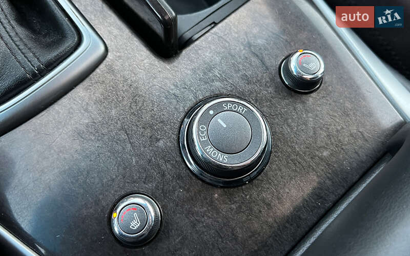 Внедорожник / Кроссовер Infiniti QX60 2014 в Львове