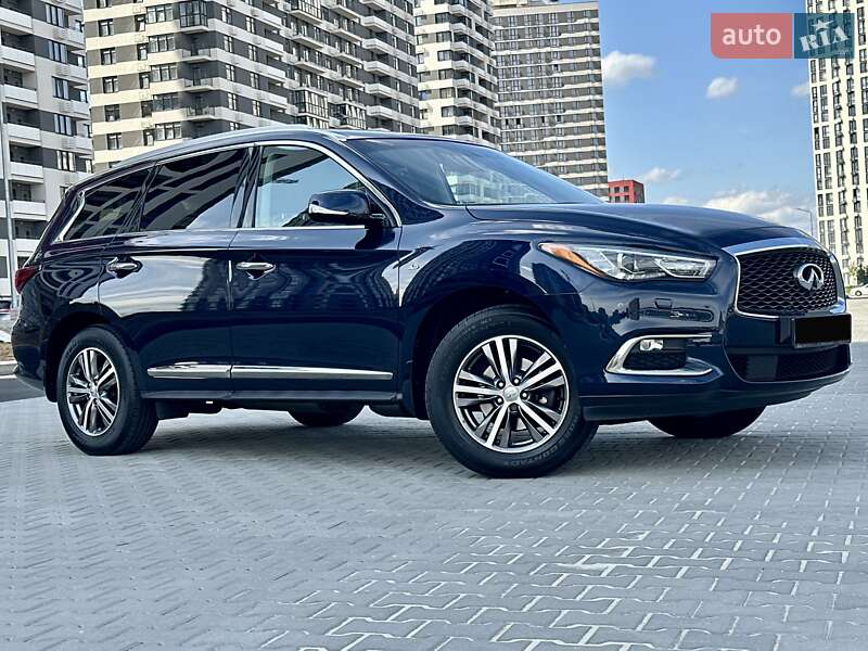 Внедорожник / Кроссовер Infiniti QX60 2020 в Киеве