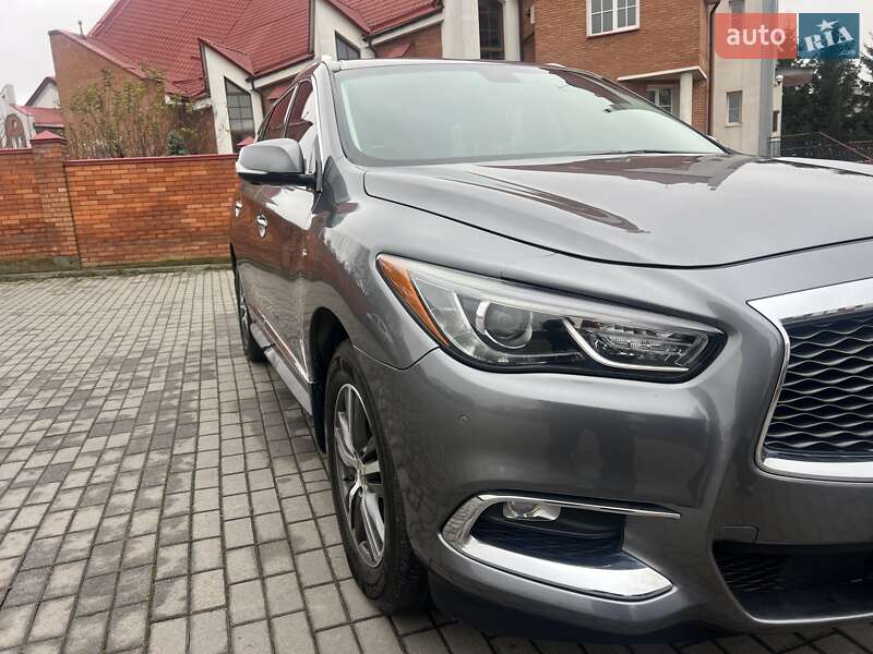 Внедорожник / Кроссовер Infiniti QX60 2017 в Хмельницком