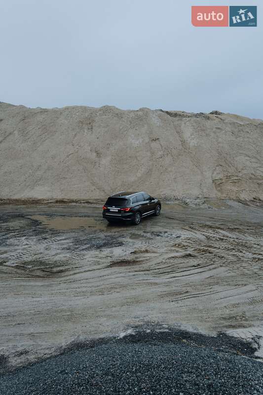 Позашляховик / Кросовер Infiniti QX60 2018 в Києві фото 23 Позашляховик / Кросовер Infiniti QX60 2018 в Києві