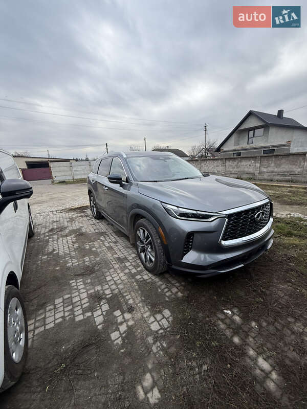 Внедорожник / Кроссовер Infiniti QX60 2022 в Устилуге