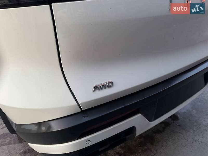 Позашляховик / Кросовер Infiniti QX60 2023 в Львові