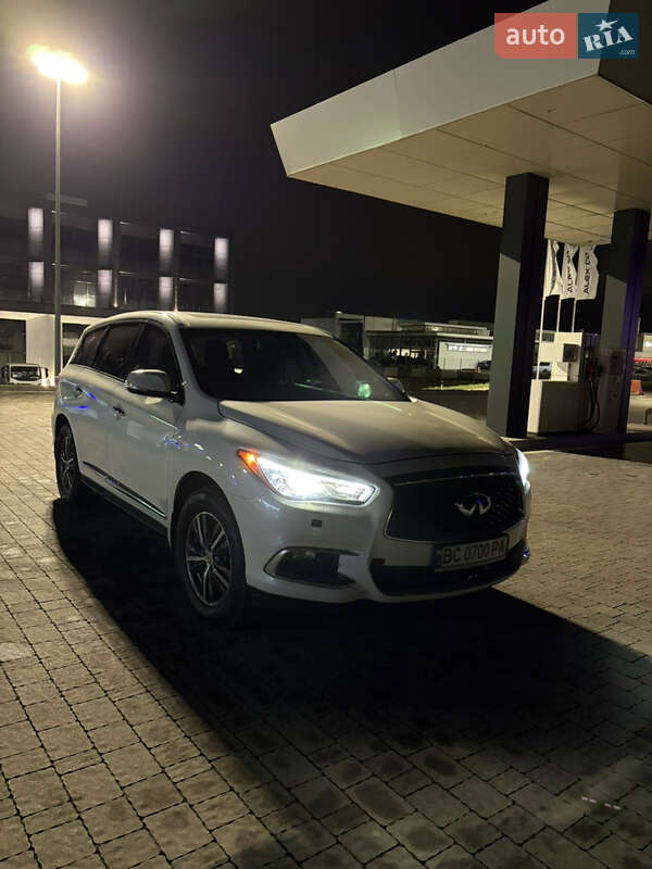 Внедорожник / Кроссовер Infiniti QX60 2017 в Львове