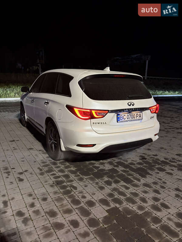 Внедорожник / Кроссовер Infiniti QX60 2017 в Львове